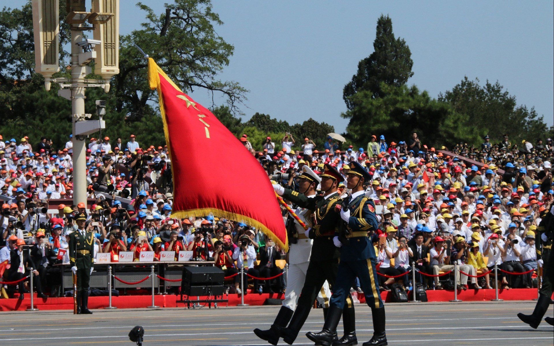 爱游戏 电竞-_冰雪奇幻体验:打破传统的极限冰雪运动_,冰雪运动是干嘛的